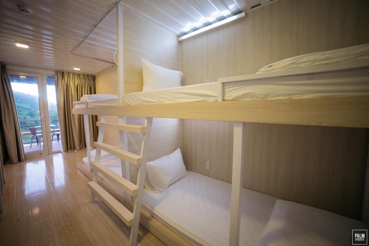 Palm Hostel & Coffee На Транг Екстериор снимка