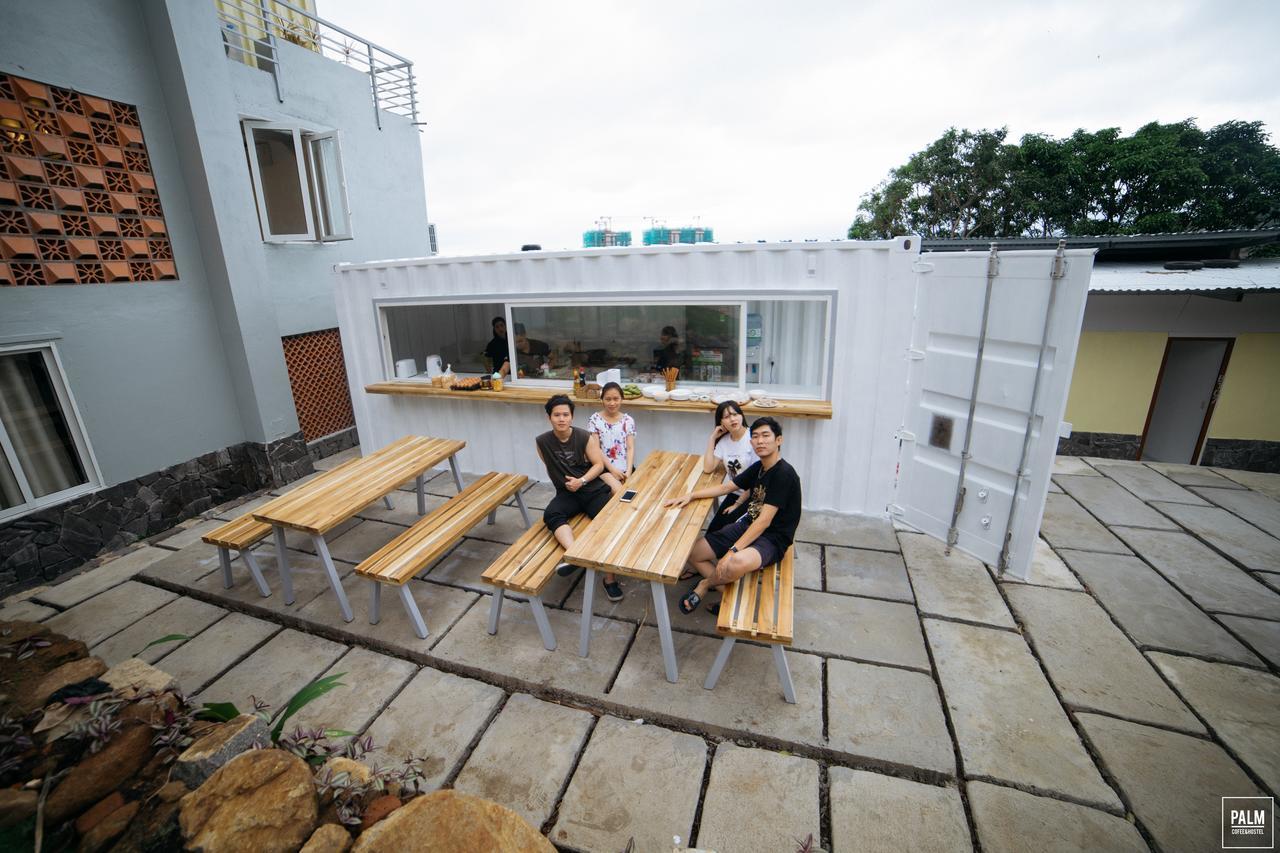 Palm Hostel & Coffee На Транг Екстериор снимка